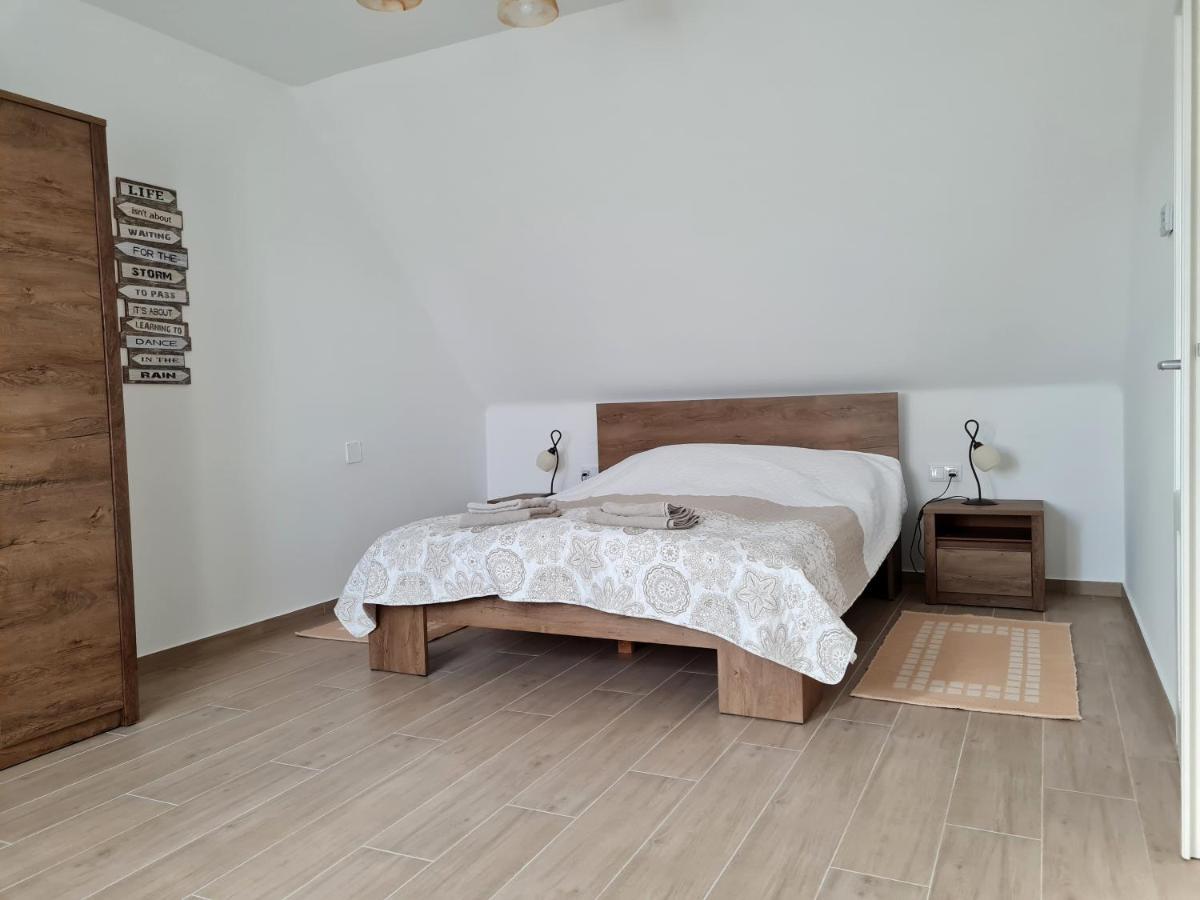 P16 Apartment Hajduboszormeny Extérieur photo